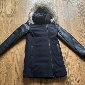 ♠️New DKNY Women’s jacket size XS